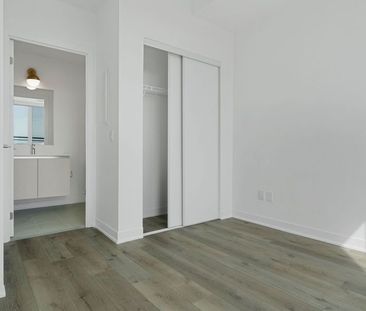 For Lease - 405 Dundas Street Unit# 330, Oakville, Ontario - Photo 3