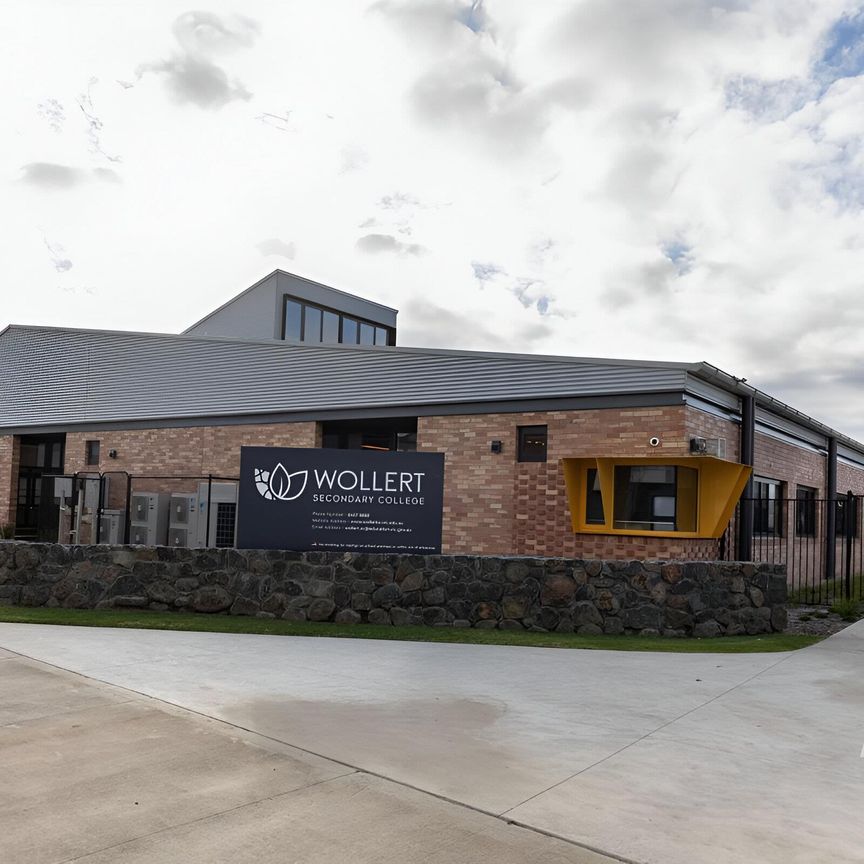 16 Farranreigh Street, Woodstock VIC 3751 - Townhouse For Rent | Domain - Photo 1