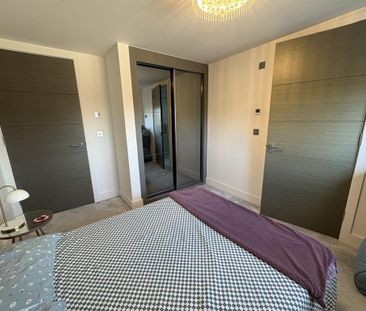 3 bedroom flat to rent - Photo 1