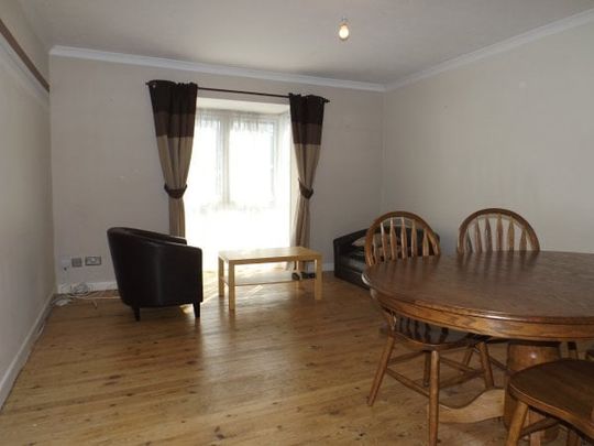 Great Southsea Street, Southsea - Photo 1