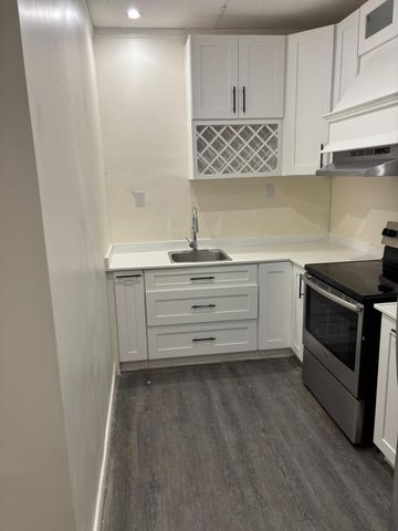 For Lease - 109 Lake Street, St. Catharines, Ontario - Photo 3