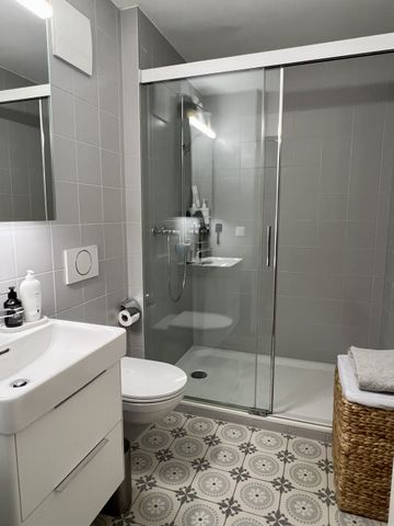 Stilvolle 3-Zimmer-Wohnung in zentraler Lage von Luzern - Photo 5