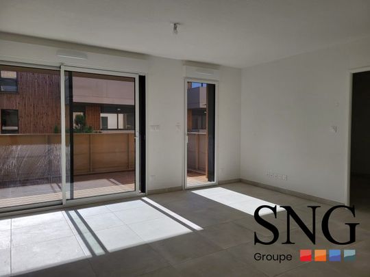 T2 AVEC BALCON ET PARKING - Photo 1