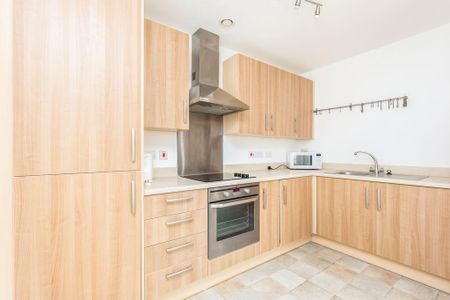 1 bedroom flat to rent - Photo 5