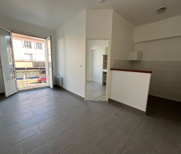 Location Appartement 2 pièces 31m² - Photo 1