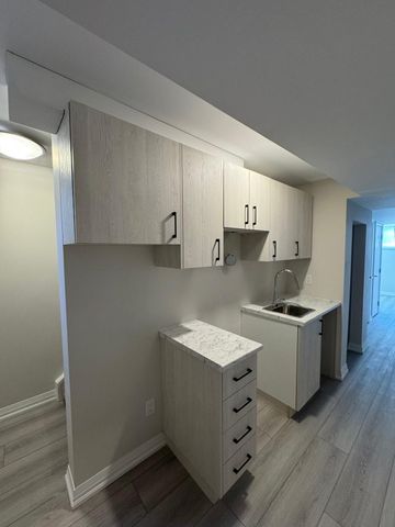 For Lease - 5672 Dorchester Road Unit# 44- basement, Niagara Falls, Ontario - Photo 2
