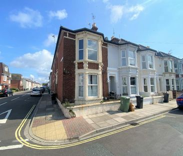 Flat to rent on - Photo 3