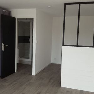 Appartement La Couronne 1 pièce(s) 27.5 m2 - Photo 2