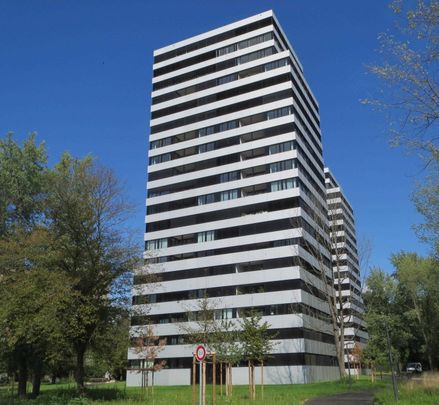 "Wohnen in moderner Umgebung" - Foto 1