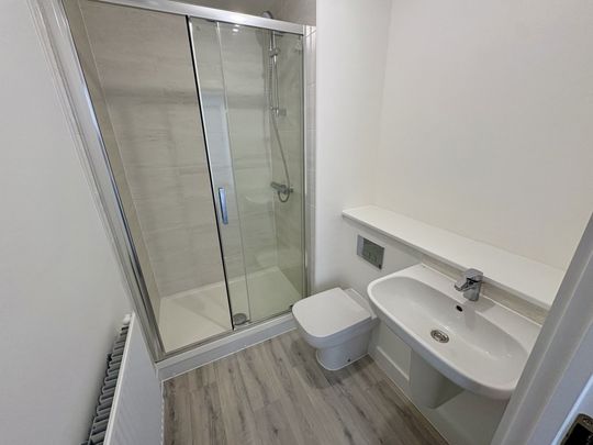 John Street - Photo 1