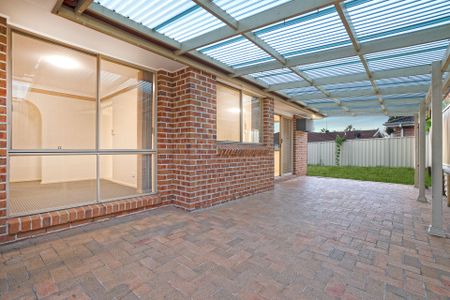 Three Bedroom Family Home - Photo 3