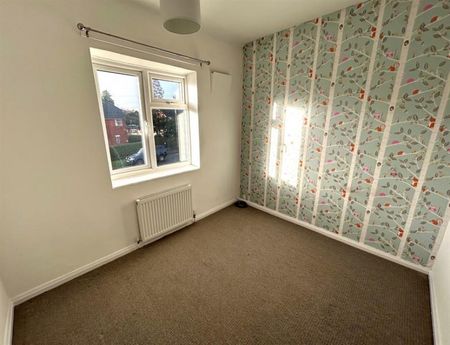 3 Bedroom Semi Detached To Let - Photo 4