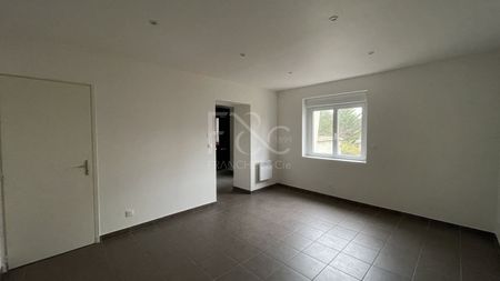 T2 de 41 m² - Grande Rue à MIRIBEL - Photo 2