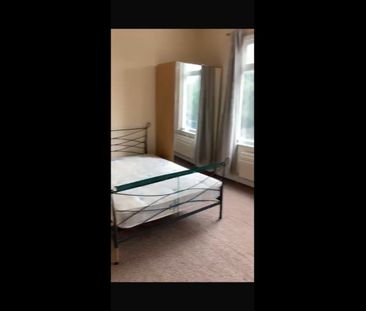 Room in a Shared House, Heald Place, M14 - Photo 3