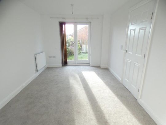 3 bedroom detached house to rent - Photo 1