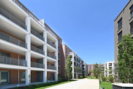 Erstbezug zur Miete in den SCHWETZINGER HÖFEN: 3-Zimmer-Wohnung im 4. OG mit Ost-Loggia. - Foto 2