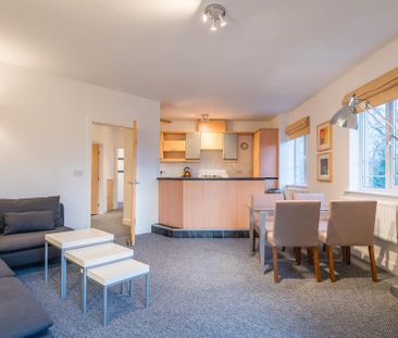 2 bedroom flat to rent - Photo 3