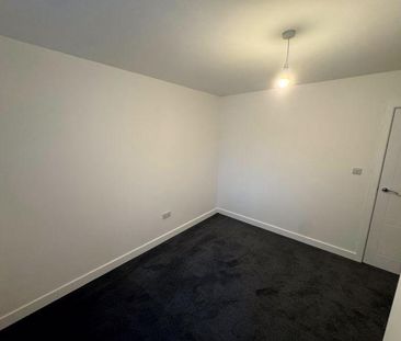1 bedroom ground floor flat to rent - Photo 1