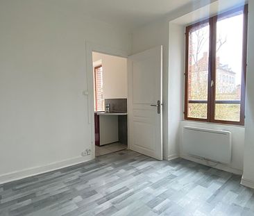 Appartement 2 pièces de 30 m² à Villeneuve-sur-Yonne (89500) - Photo 3
