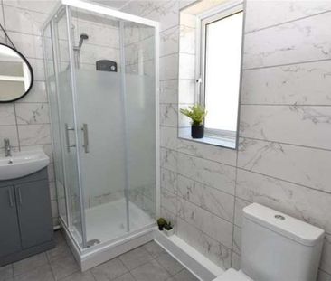 Woodcotes, Shoebury, SS3 - Photo 4