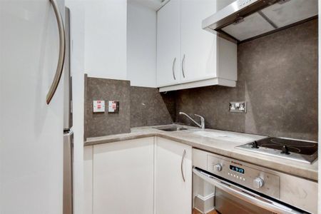 Studio to rent - Photo 5