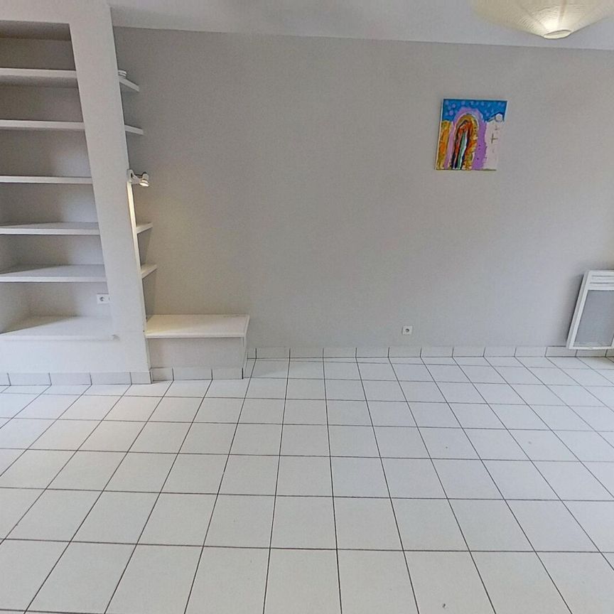 Location Maison 3 pièces 85m² - Photo 1