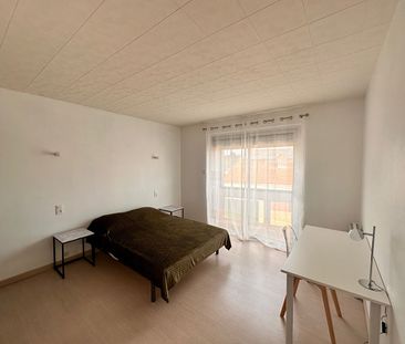 Location appartement 4 pièces, 77.09m², La Roche-sur-Yon - Photo 2