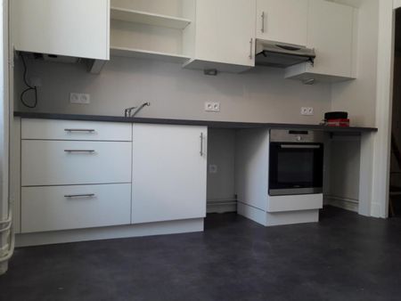 Appartement T3 à louer à Roanne - Faubourg Clermont - Photo 3