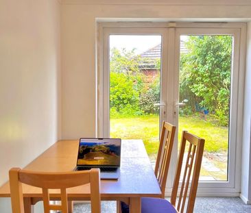 Room in a Shared House, Oakcliffe Road, M23 - Photo 6