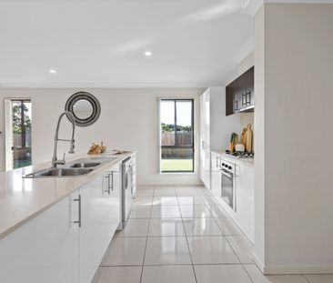 11 Lyam Place, Eimeo - Photo 5
