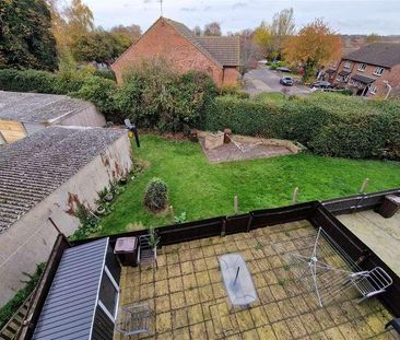 Scott Avenue, Rainham, Gillingham, ME8 - Photo 2