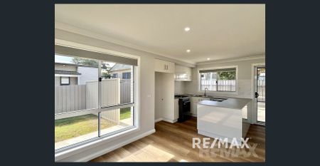 Near New Villa - Photo 5