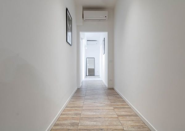 Wonderful single room in Via Riccardo Pitteri