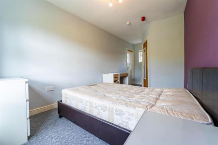 5 bedroom house to rent - Photo 3