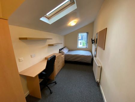 Room in a Shared House, Exeter Road, B29 - Photo 4