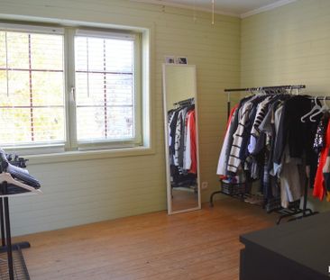 Charmante halfopen bebouwing met 2 ruime slaapkamers en zuid georië... - Foto 4