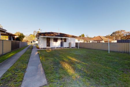 27 Norfolk Street, Cardiff NSW 2285 - Photo 2