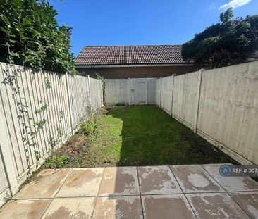 2 bedroom terraced house to rent - Photo 6