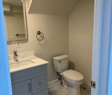 For Lease - 77 Harrison Drive Unit# Basement, Newmarket, Ontario - Photo 4