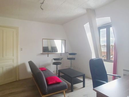 Location Appartement 2 pièces 35m² MONTBELIARD 25200 - Photo 2