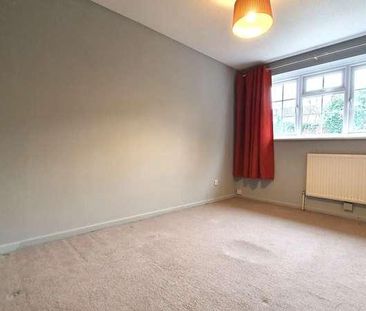 Chives Way, Swindon, Wiltshire, SN2 - Photo 3