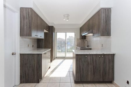 Appartement à louer - Montréal (Rivière-des-Prairies/Pointe-aux-Trembles) (Rivière-des-Prairies) - Photo 2