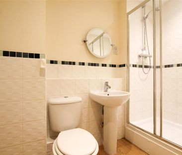 2 bedroom apartment to rent - Photo 6