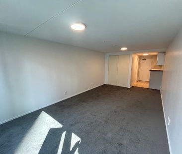 Clever Studio in a Prime Location - Photo 4