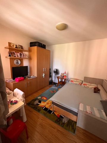 Casă, 3 camere, termen lung, zona KM 5- Constanta - Fotografie 2