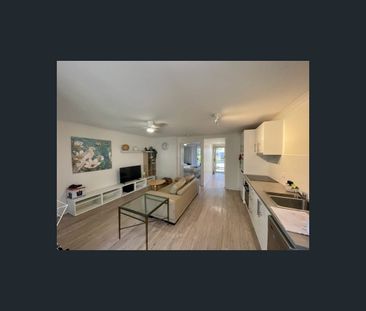 2/6 Hinkler Parade, Maroochydore, Qld 4558 - Photo 4