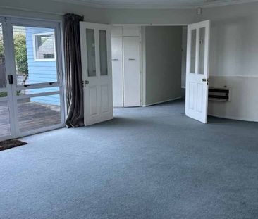 Fabulous Family Living - Photo 2