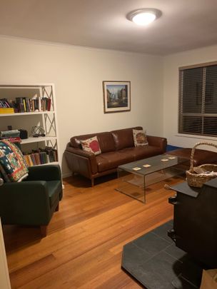 Cheltenham - Photo 1