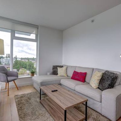 Fully Furnished Modern 2 Bed + 2 Bath + Den @ KENSINGTON GARDENS - Photo 4