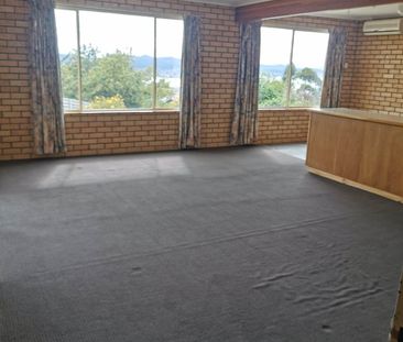 2/4 Hickson Place, West Hobart TAS 7000 - House For Rent | Domain - Photo 4